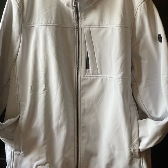 Calvin Klein mens water resistant 4 way stretch softshell jacket - Picture 12 of 12